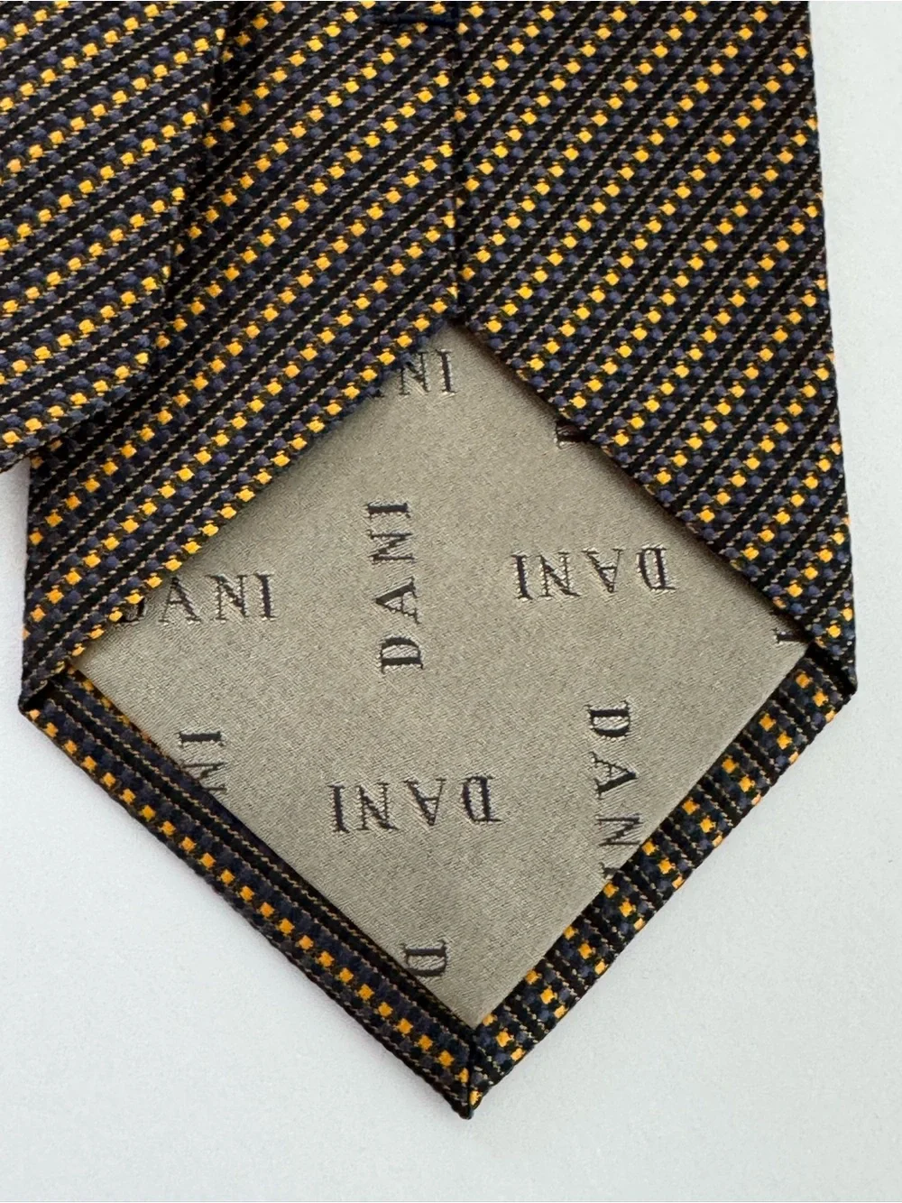 Dani Moda Maschile Men's 100% Silk Neck Tie